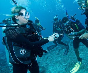 padi-divemaster